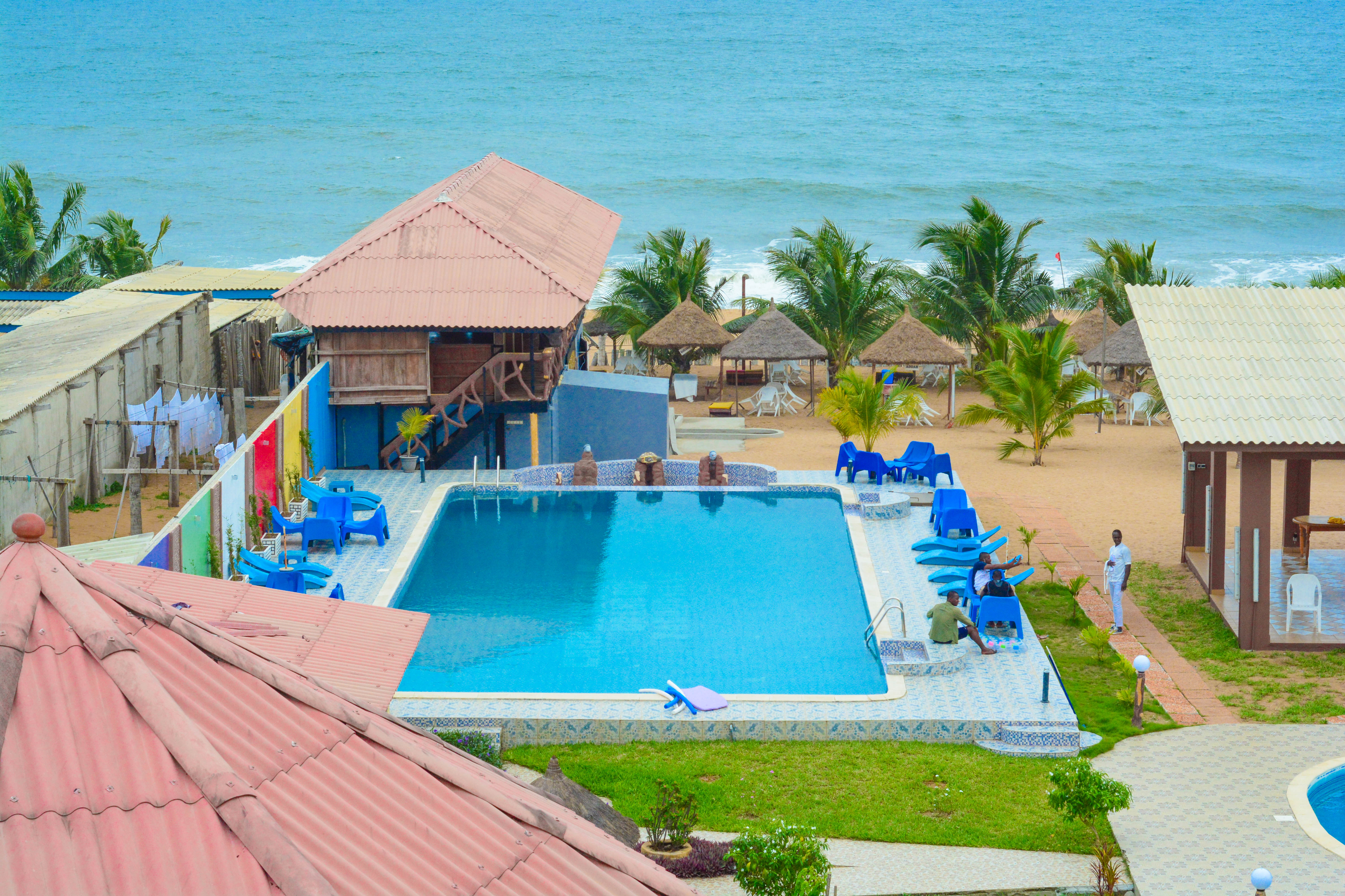 Piscine et mer